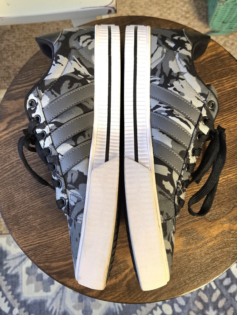 Adidas Daily 3.0 Skateboarding Shoes Sneakers - Picture 5 of 9